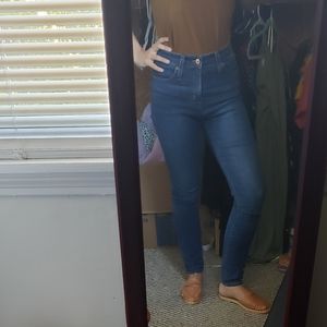 NWOT J Crew Curvy 10" Highest Rise Skinny Jeans